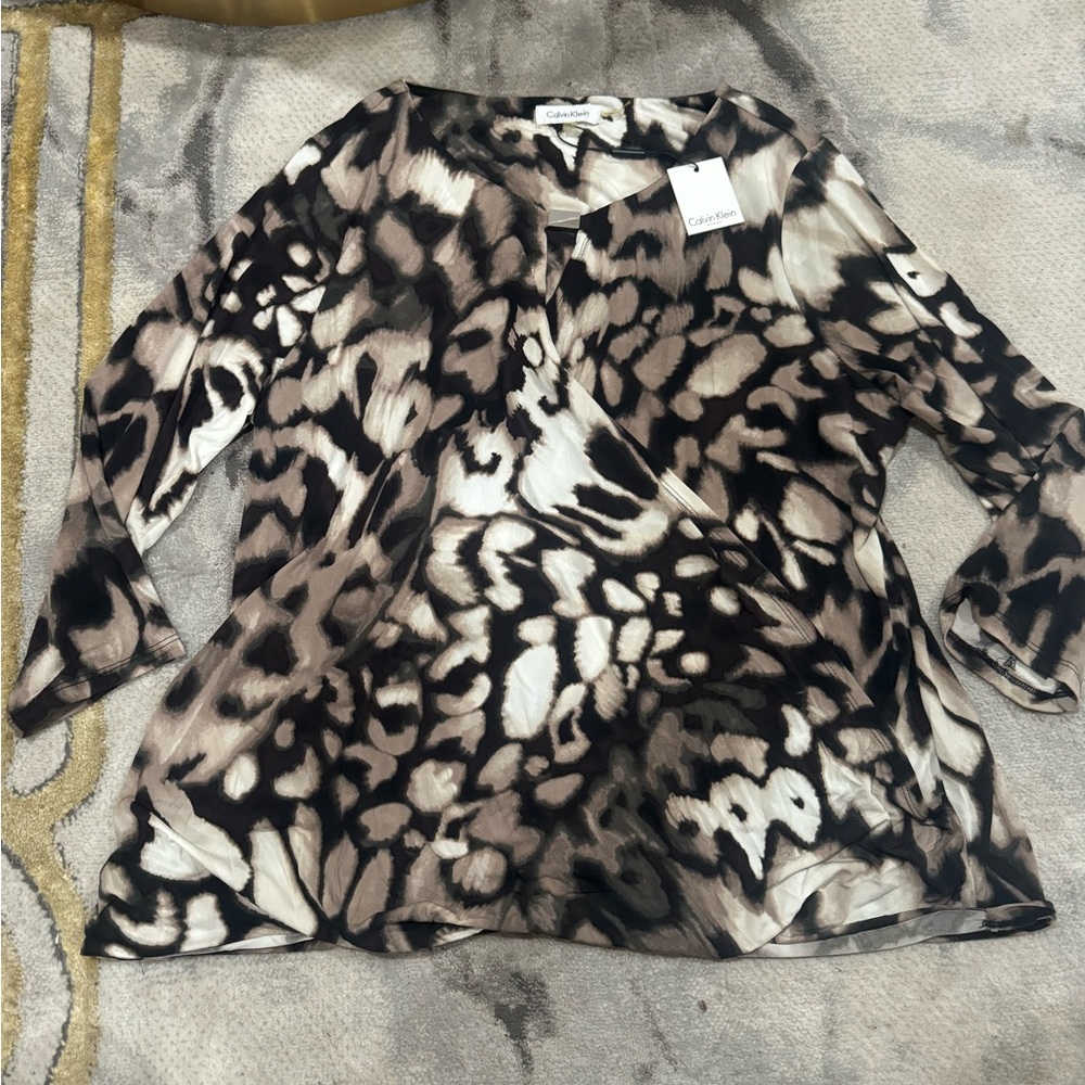 Calvin Klein women’s top NWT size 1x
